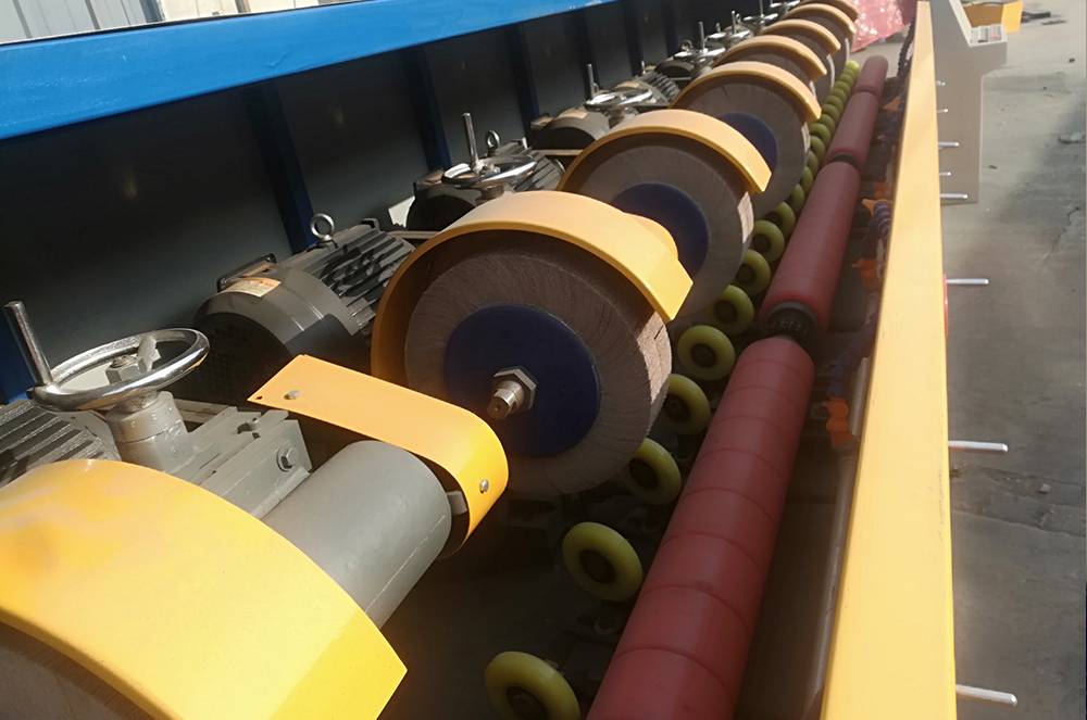 Pipe buffing machines Pipe buffing machines