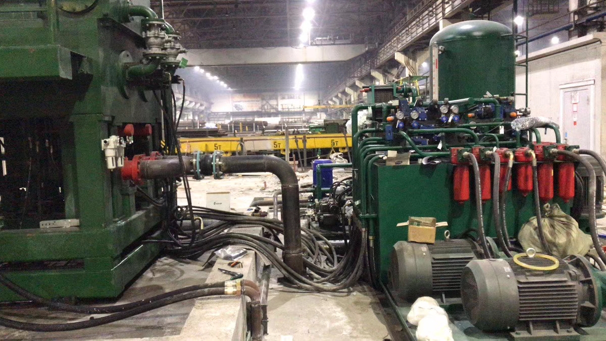 Pipe pressure testing machine